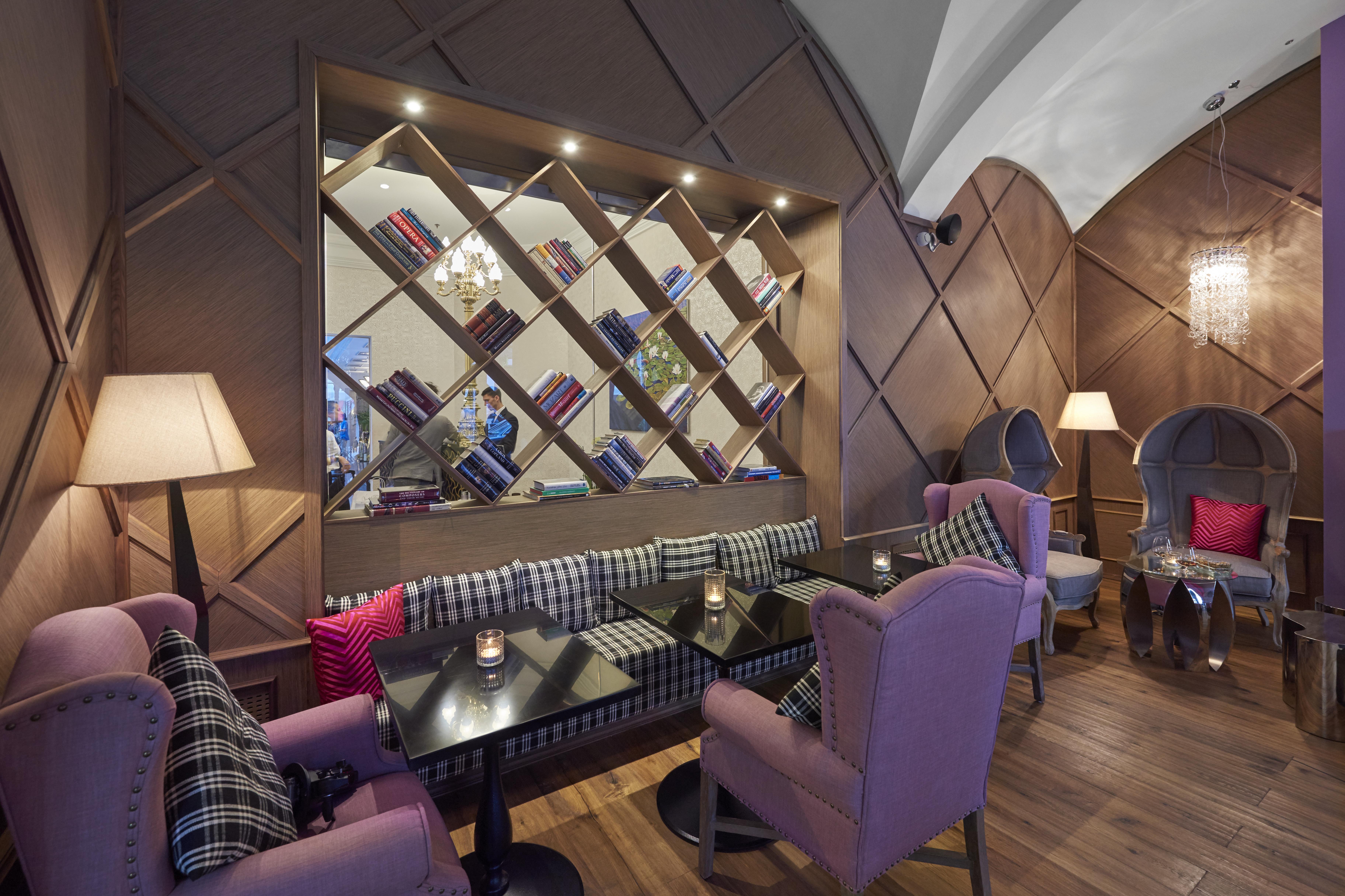 Aria Hotel Budapest By Library Hotel Collection — Photos 1
